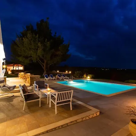 Villa F & B Summer Collection - Kassandra - Sani Filakai Kassandras